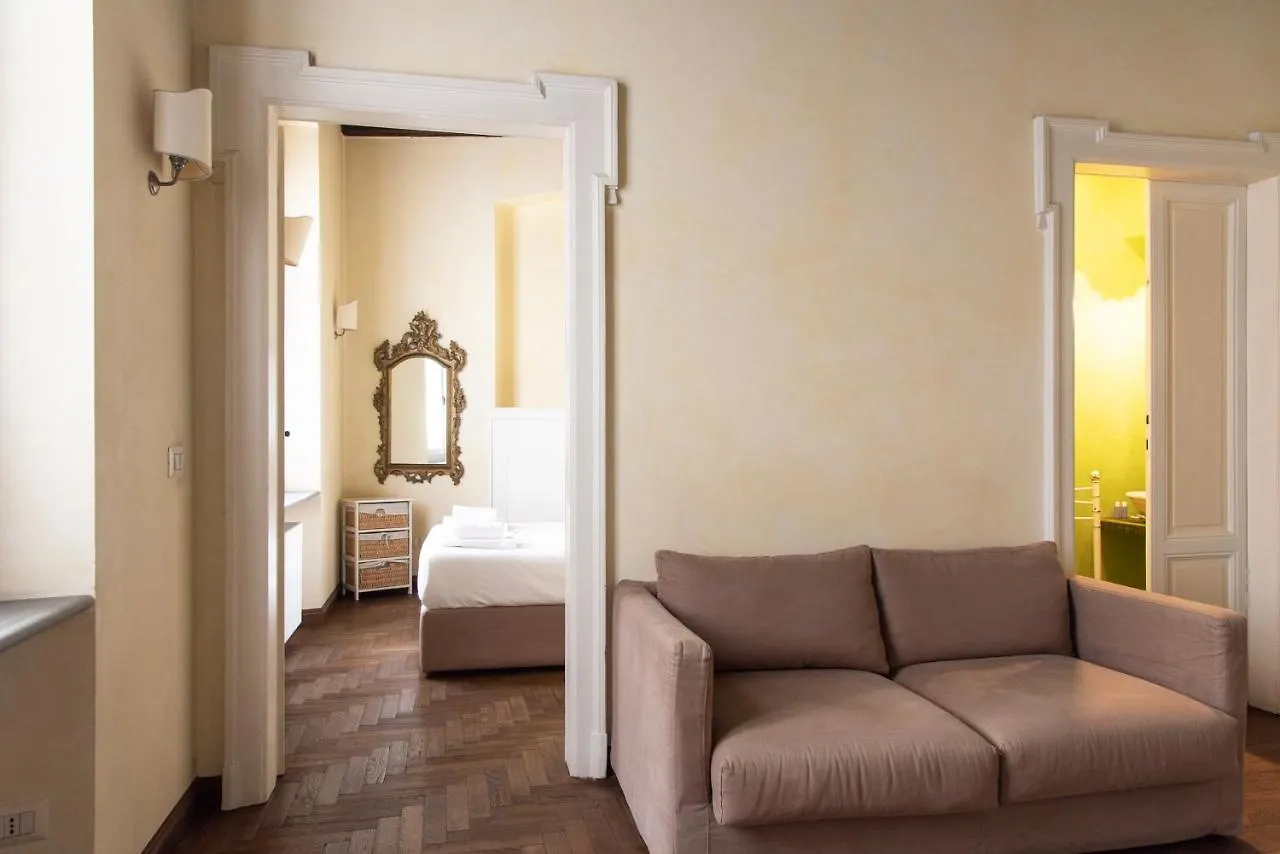 Apartmán Youhosty - Ugo Bassi Milán
